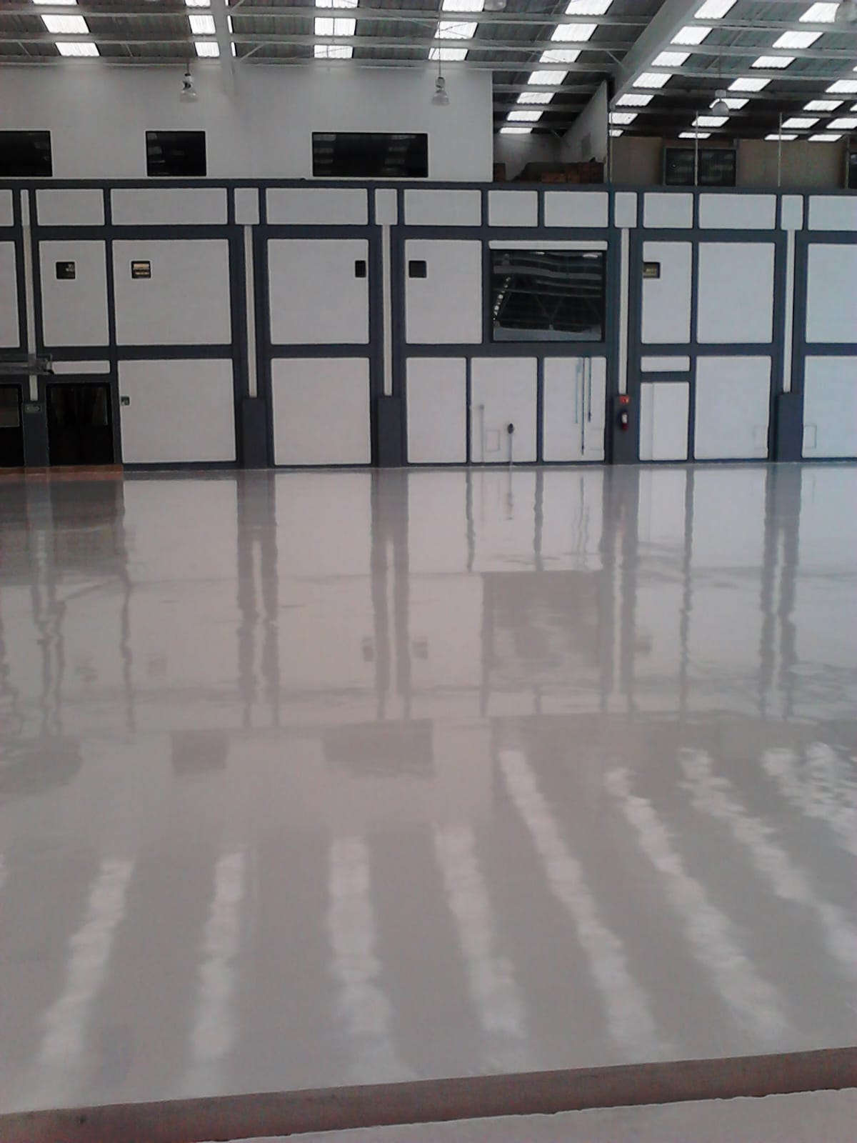 Puertas Sanitarias --- construcción