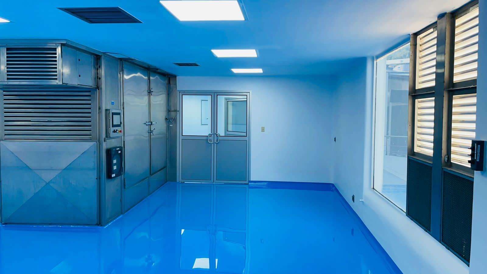 Puertas Sanitarias --- construcción